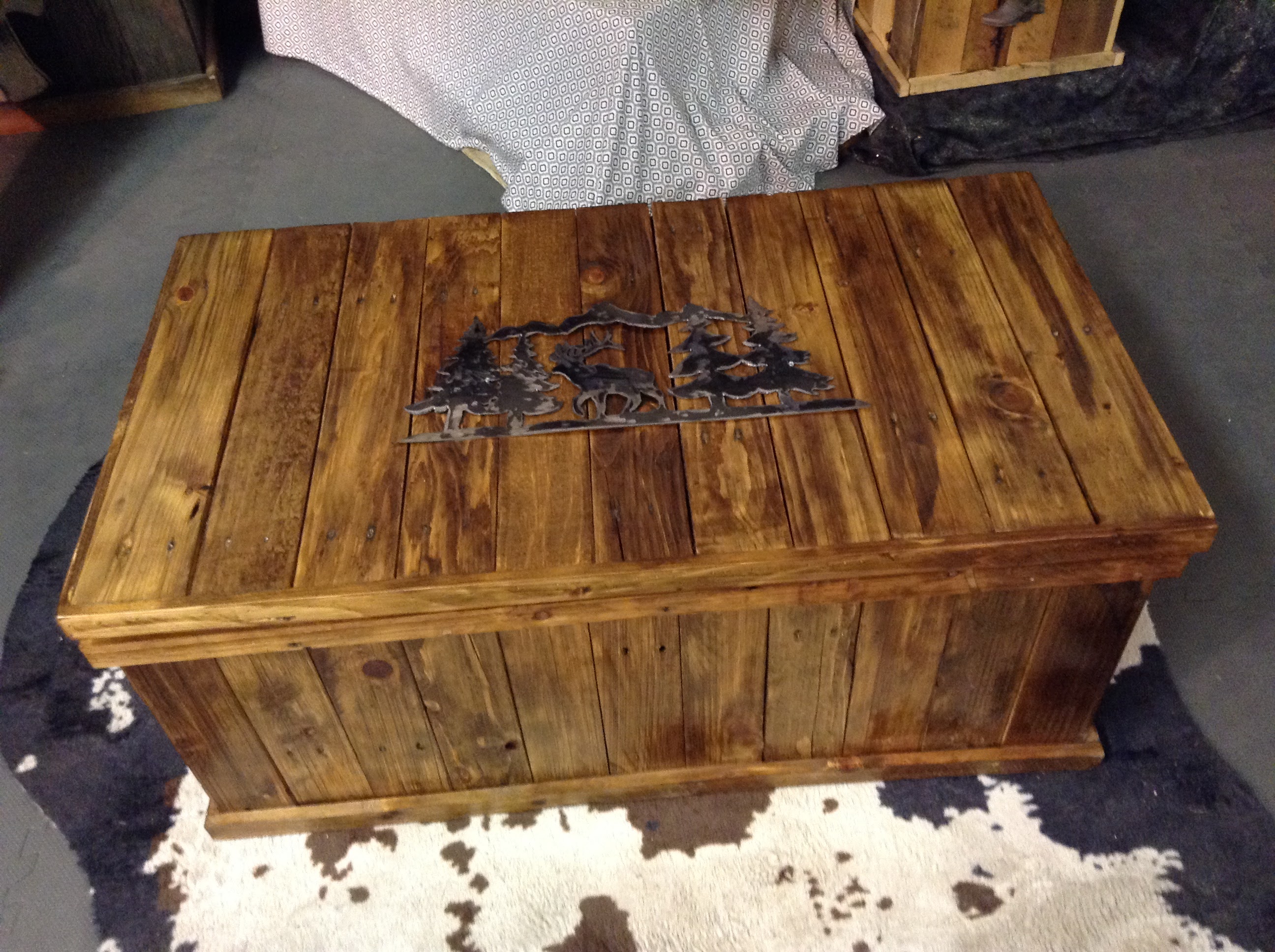 Trunk with Elk