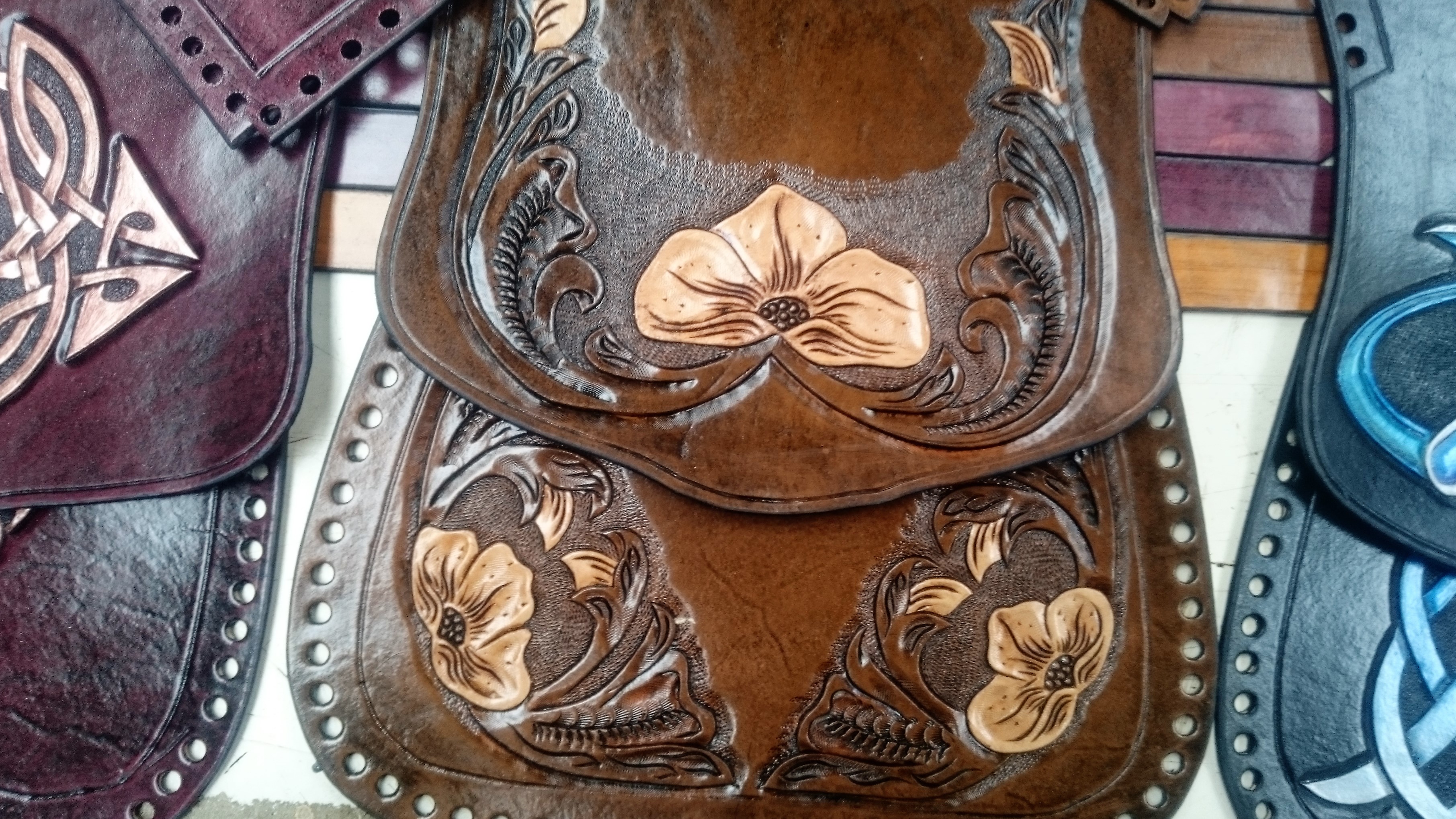 Susanna American Floral Handbag