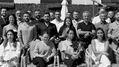 RE/MAX Hane ekibinin video çekiminin gif hali