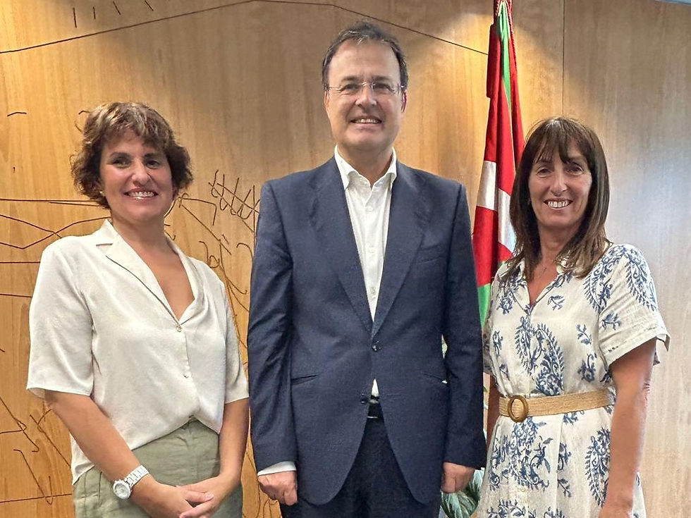 Consejero de Salud Alberto Martínez Ruiz AHIDA