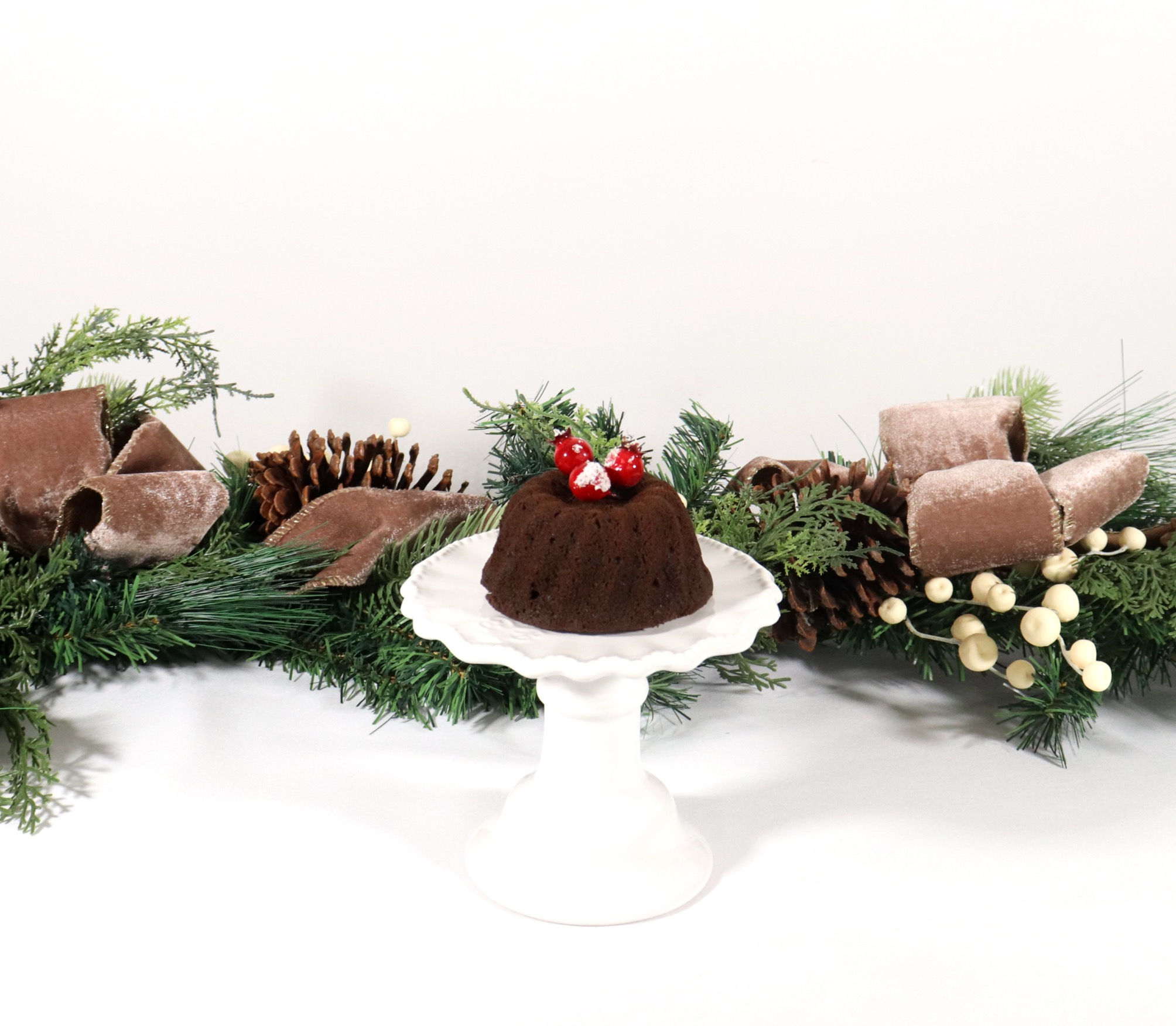 4" Spiced Rum Fruit Cake