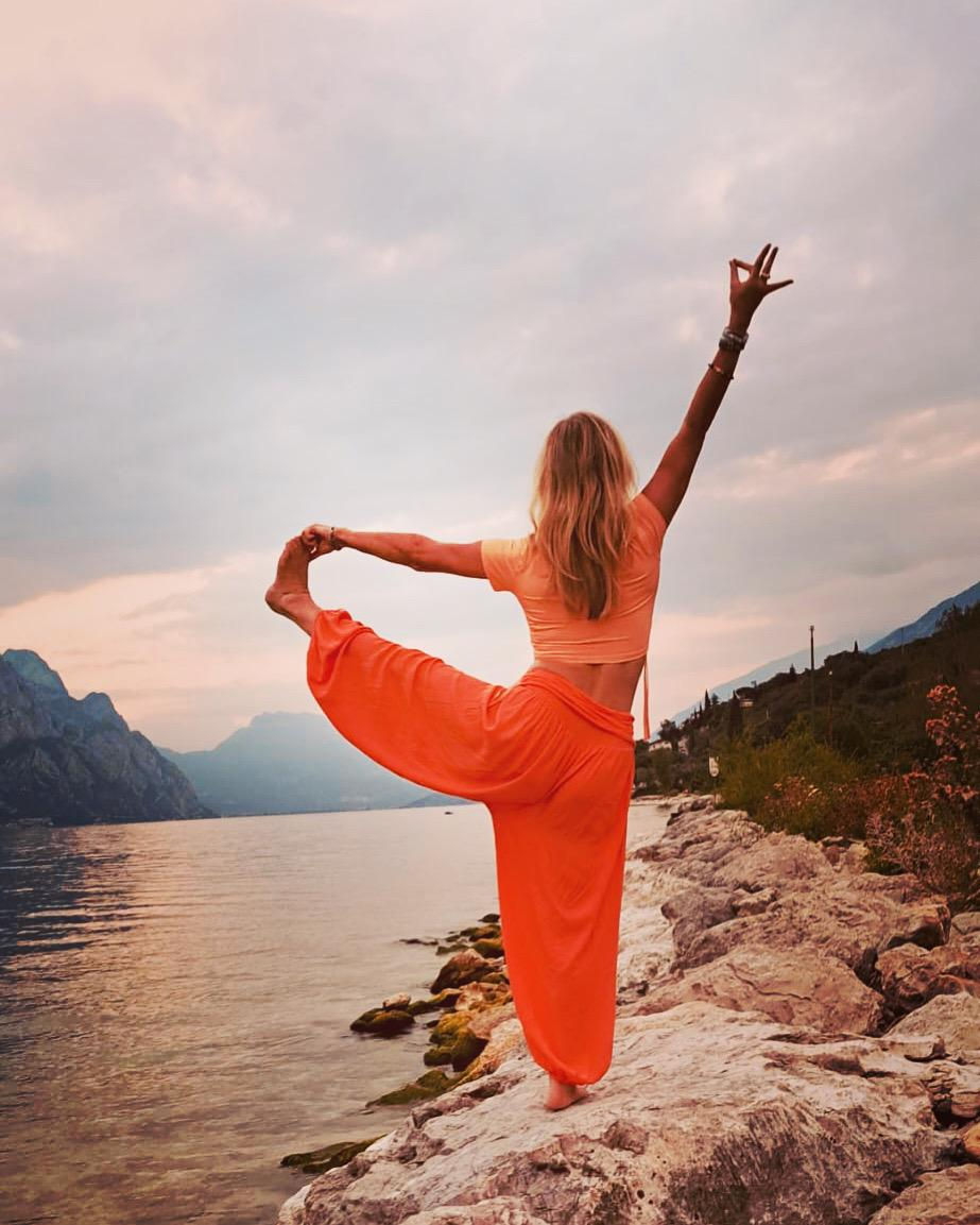 The Yoga Swan Mel Ladbrooke