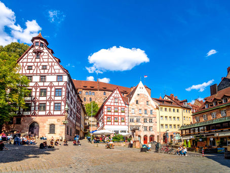 Hitzealarm in Nürnberg: Zweitwärmstes Jahr seit 1934 stellt Stadt vor neue Herausforderungen