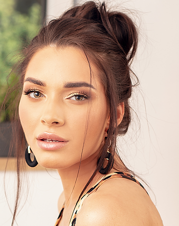 farmasi beauty influencer work from home jobs