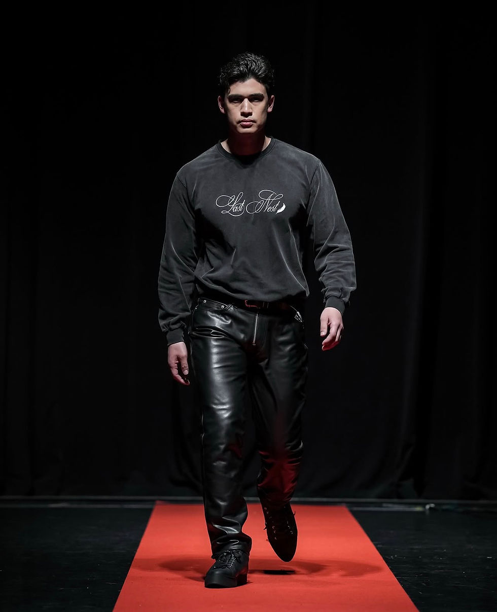 サムネイル： 【LAST NEST / ラストネスト】Feather Logo Washed L/S T-Shirt