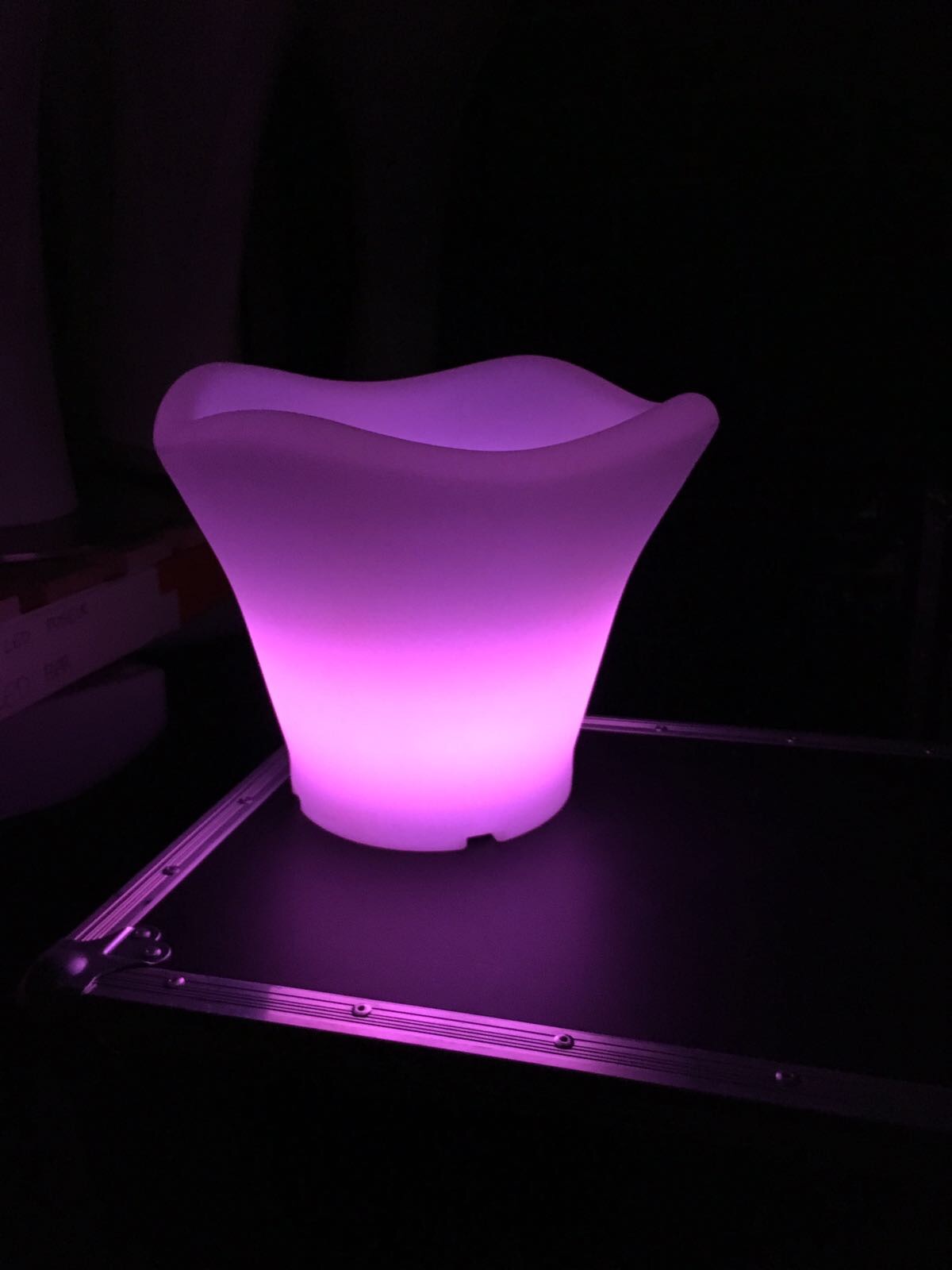 LED Ice Bucket Hire Stunning LED Glowing Illuminated Ice Bucket Hire