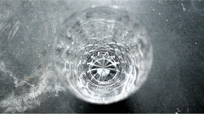 glass-4349093_1920.png