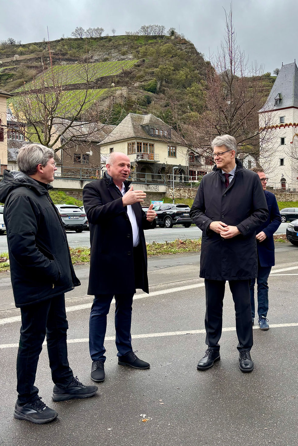 V.l.n.r.: Andreas Stüber (2. Beigeordneter Stadt Bacharach), Michael König (Landtagskandidat), Patrick Schnieder (Bundesverkehrsminister)