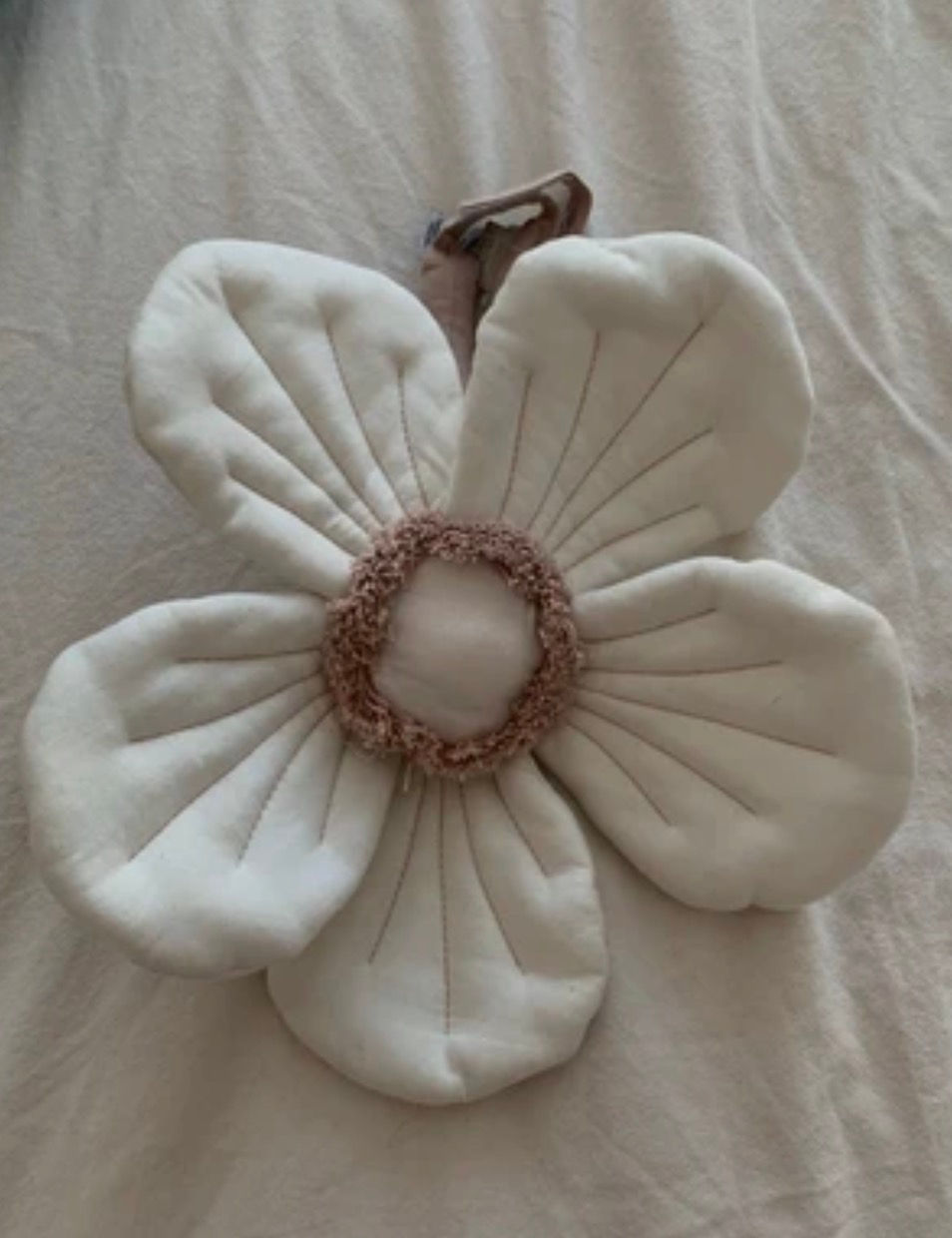 Windflower Pram Mobile/Creme White