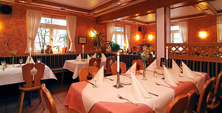 Restaurant 01.jpg
