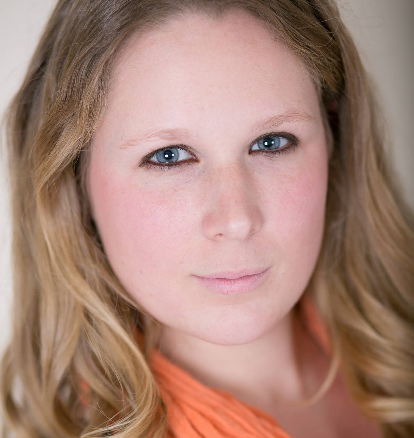 Alyss Epp head Shot