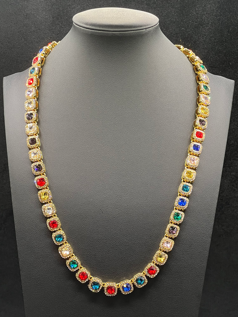 Thumbnail: Gold Colorful Gem Link Chain