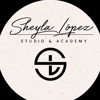 Sheyla López Studio & Academy, salón de uñas, Badajoz, España