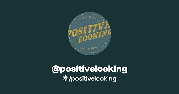 Positive Looking the barber di Manuel Balduzzi, barbiere, Piacenza, Italia