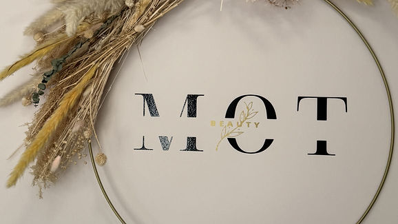 Mot Beauty, salón de belleza, Granada, España