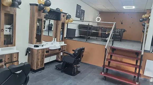 Berm Hairsalon, kapsalon, Capelle aan den IJssel, Nederland