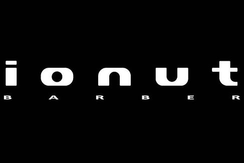 Ionut Barber, barbería, Lleida, España