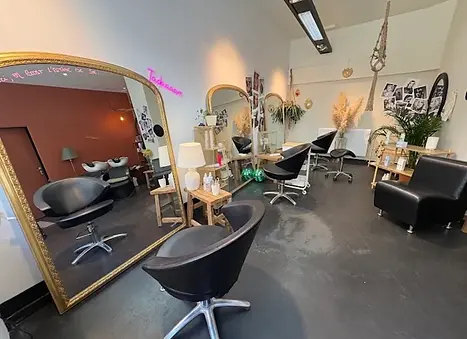 NailsbyL59 - Ongle en gel - Manucure - Gainage - Vieux-Lille, salon d'onglerie, Lille, France