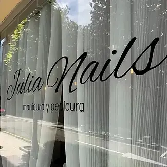 Julia Nails - Oviedo, salón de uñas, Oviedo, España