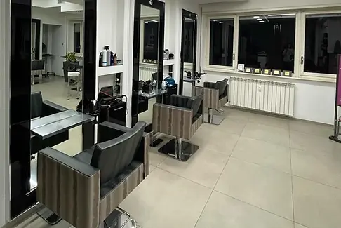 Beauty Hair di Monica Proietti, parrucchiere, Terni, Italia
