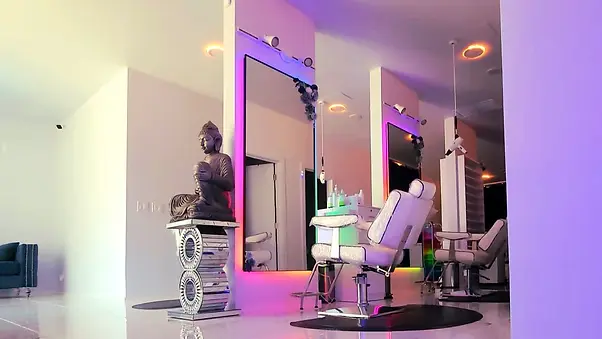 Beauty Vibez salon, beauty salon, Bellevue, United States