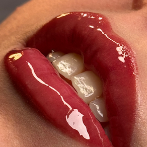 Trajni make-up usana u akvarelnoj tehnici (Lip Blush): zacjeljivanje, faze po danima i kada se pigment u potpunosti razvija