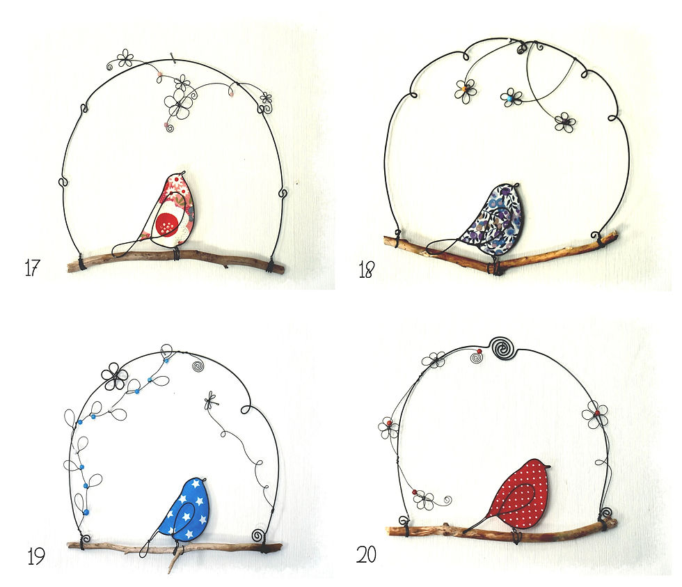 Miniature : Oiseau couleur sur une branche - différents modèles et couleur au choix