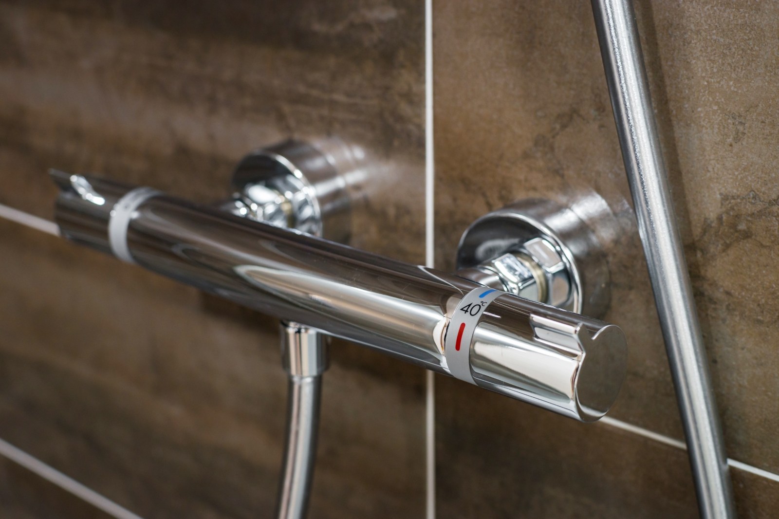 Exposed shower fittings
