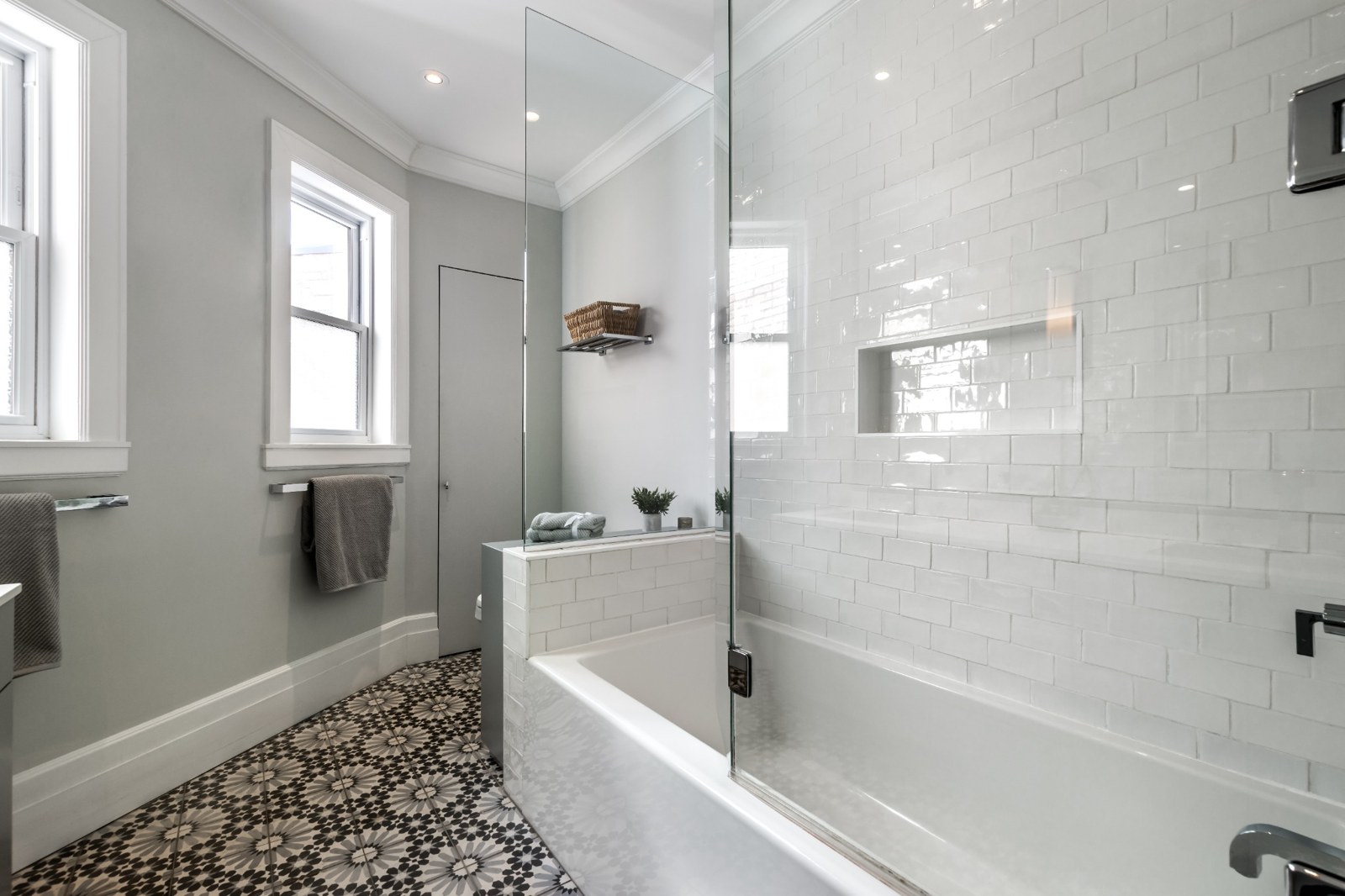 Tile joints