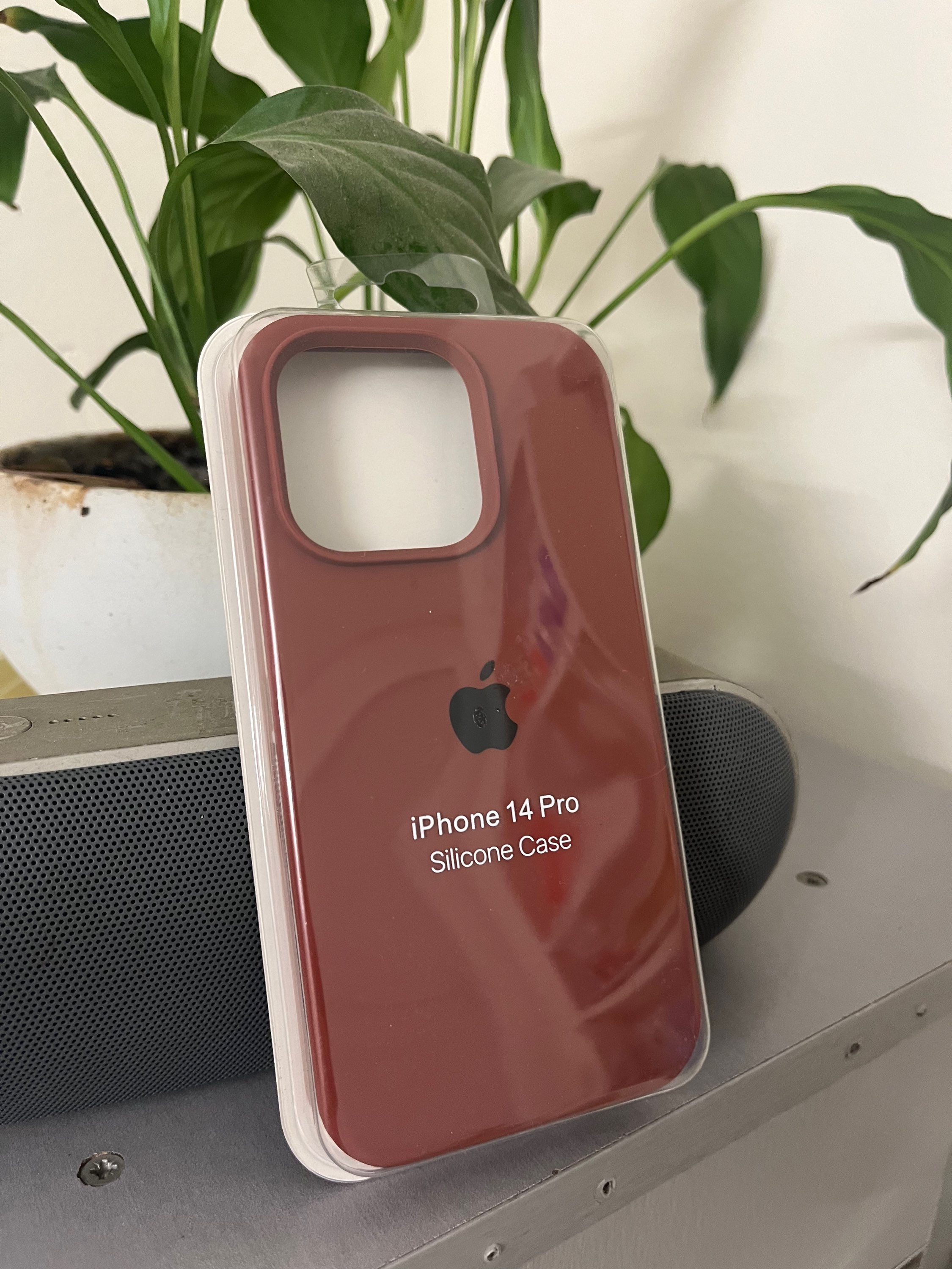 אפל קייס חום