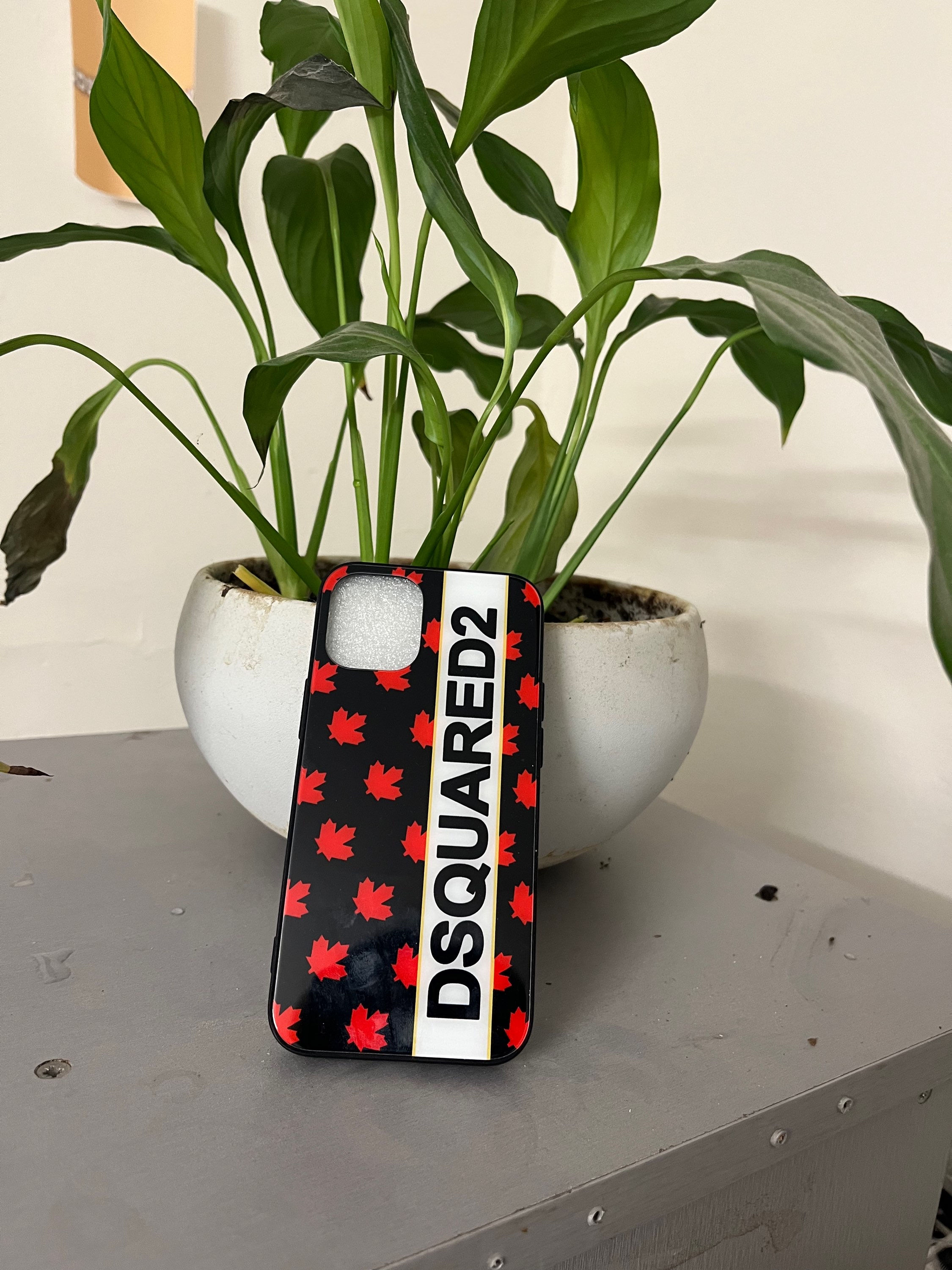 מגן לאייפון דגם דיזל שחור אדום