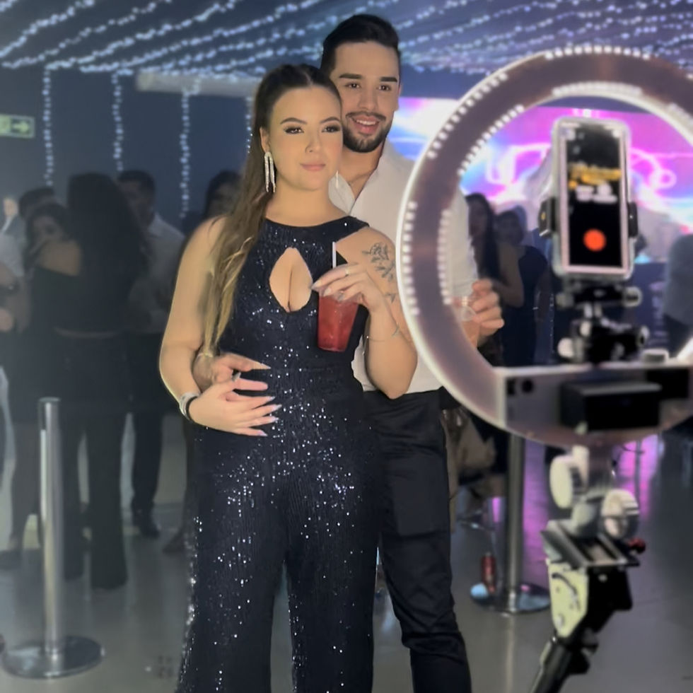 casal na plataforma 360