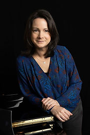 Kris Davis_Promotional Photo.png