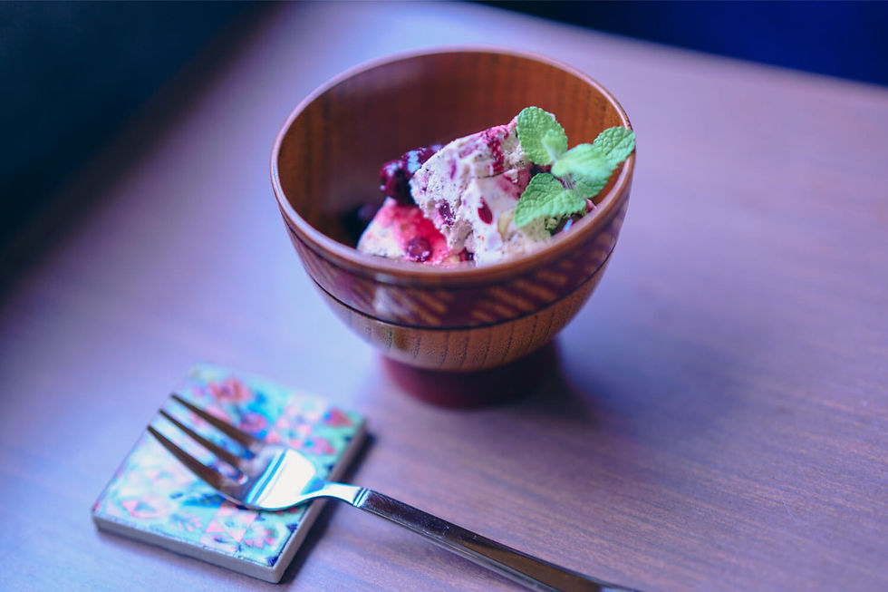 カフェタビノトチュウのアイスデザート