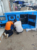 Techniciens en maintenance groupe électrogène en Côte d'Ivoire