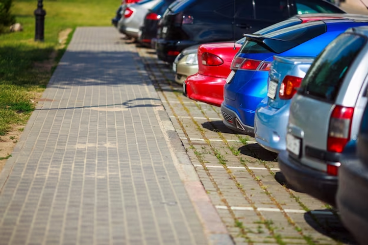 How to Avoid Bumper Damage in Parking Lots and Tight Spaces