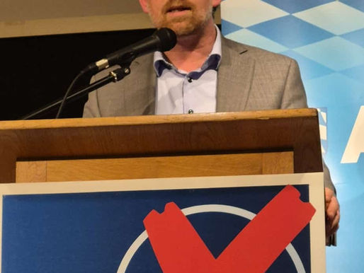 Rimsting wird blau - AfD präsentiert sich mit Kreistagsprogramm