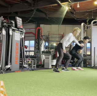 動けない。。。