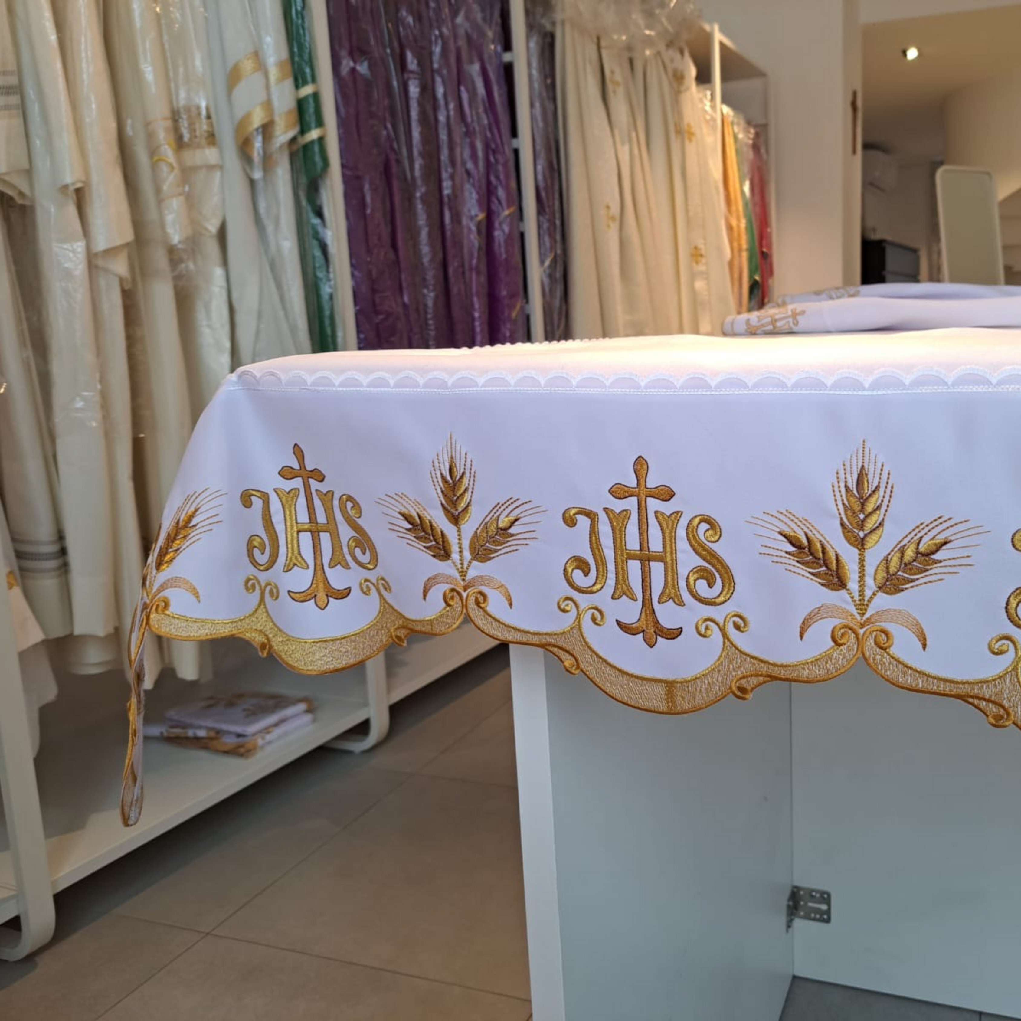 Izrada oltarnika po mjeri