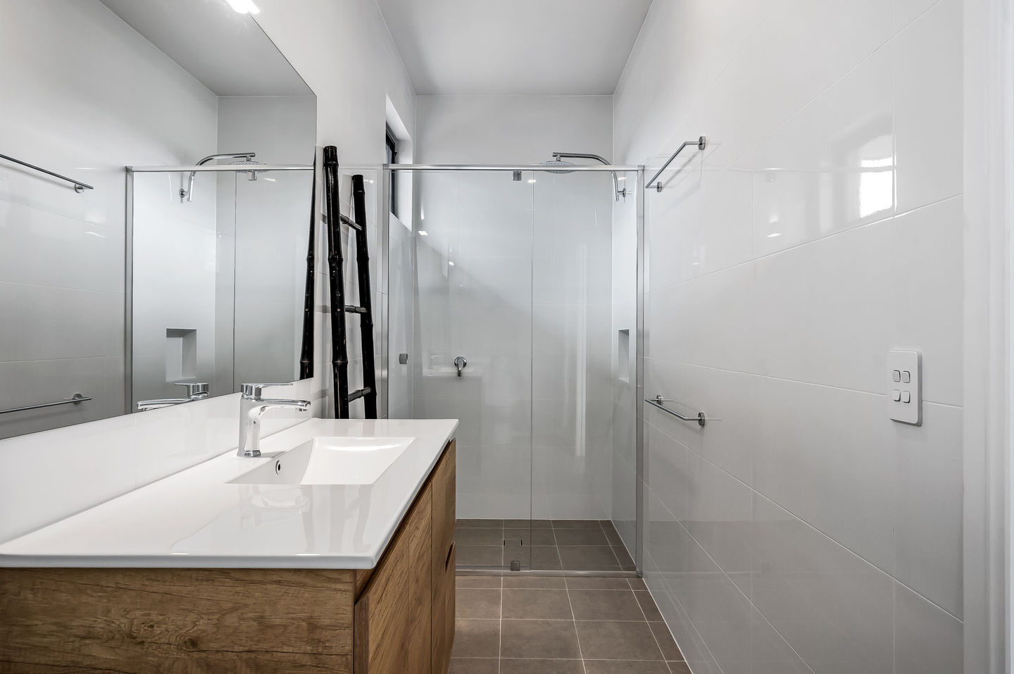 2_2 Webster St, Klemzig, SA 5087-04