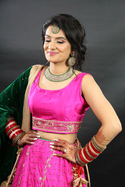 Lady Dancer Pose - DPS Party Photography