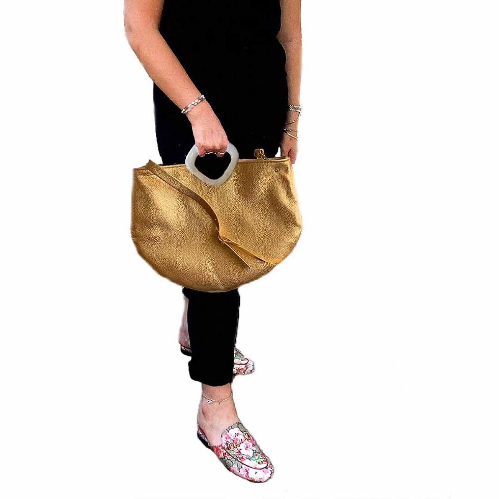 תמונה ממוזערת: Retro Gold Tote Model
