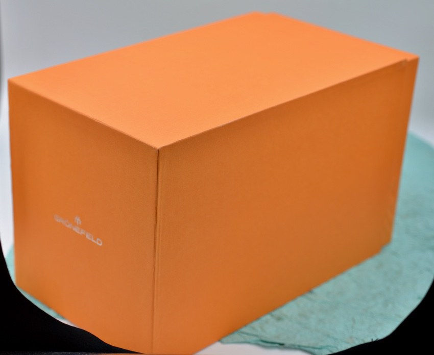 Thumbnail: Benard Favre Planet watch winder