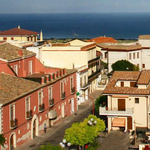 «Avevamo chiesto il compenso che ci spettava», dice l’unico superstite