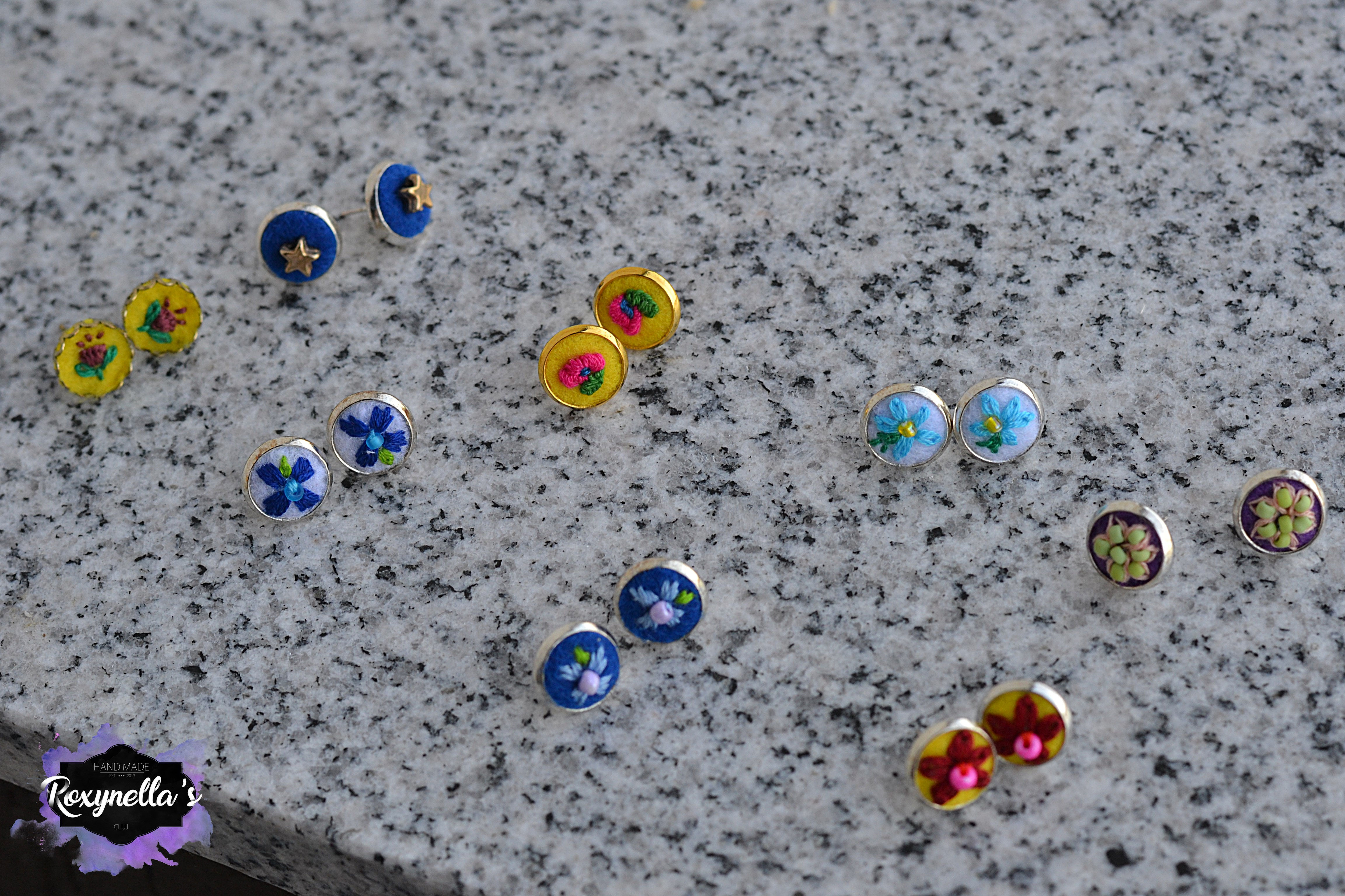 Cercei din pasla brodata