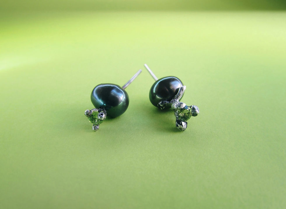 Brincos jardim do sepulcro vazio