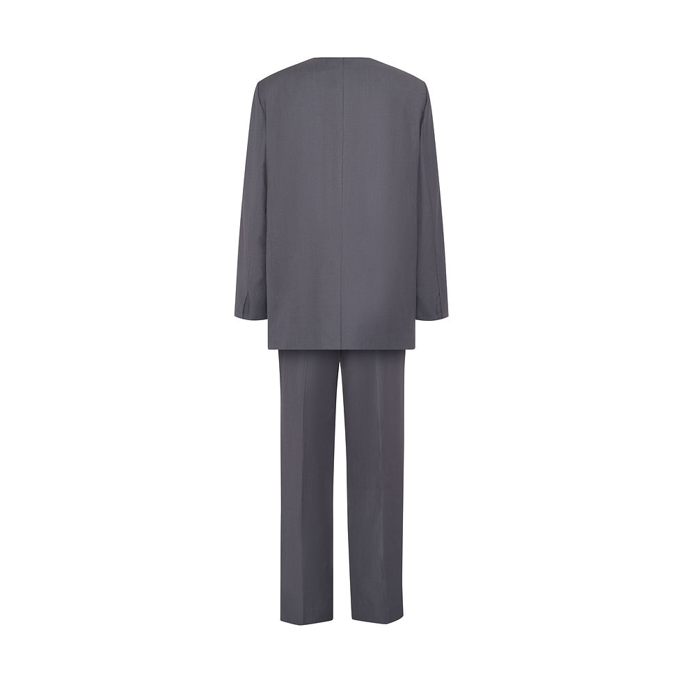 Thumbnail: IMAN Women’s Oversized No Lapel Suit Set