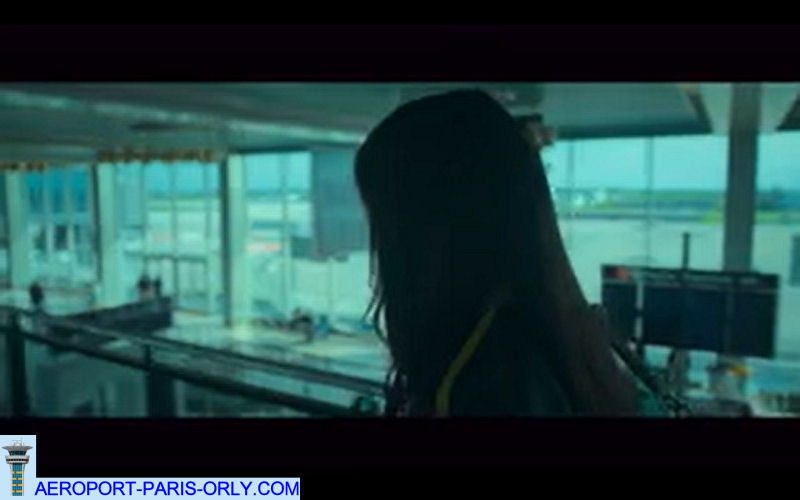 cats eyes - S1E1 Tamara (3)mini