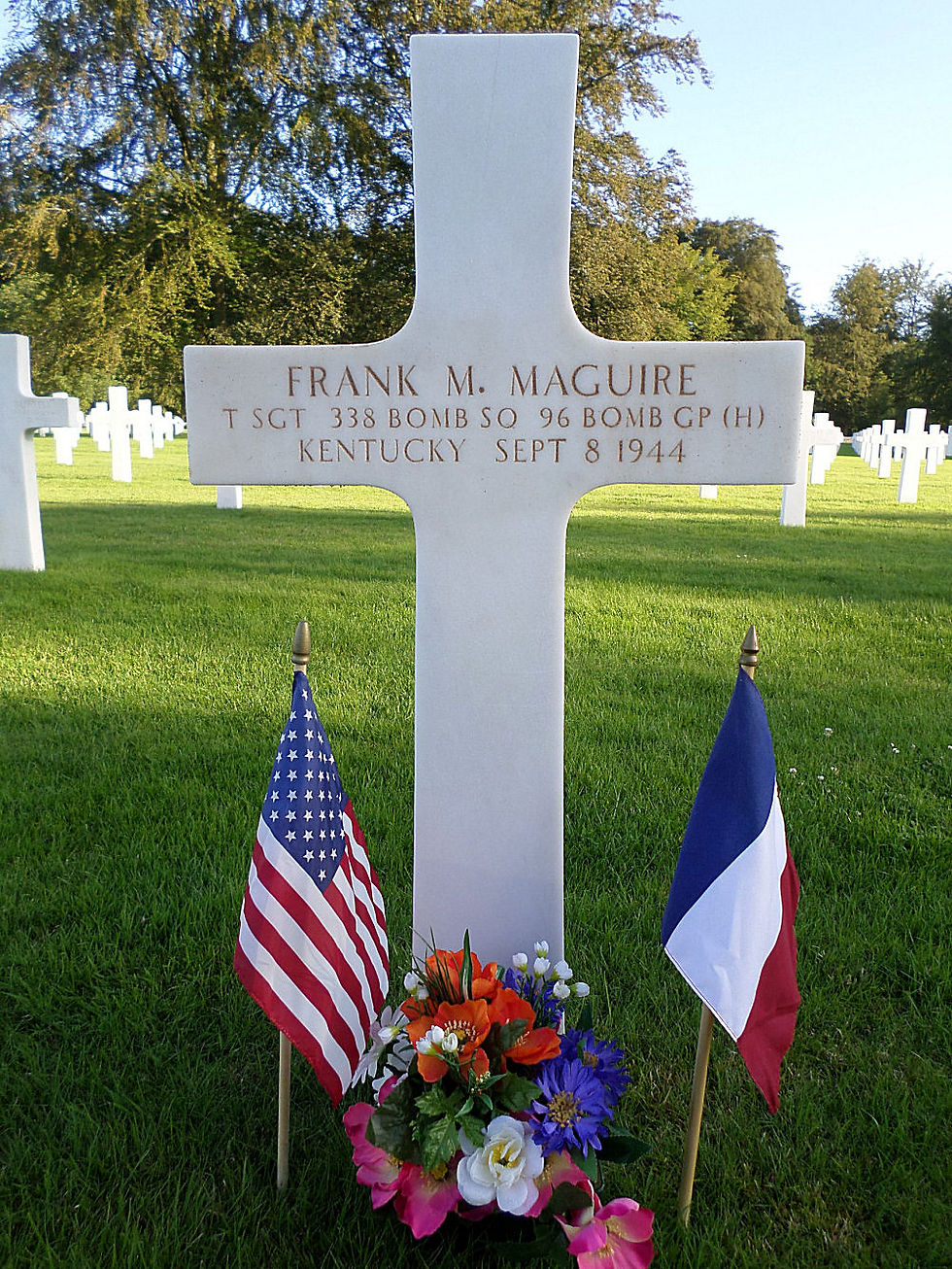 MAGUIRE Frank - tombe mini