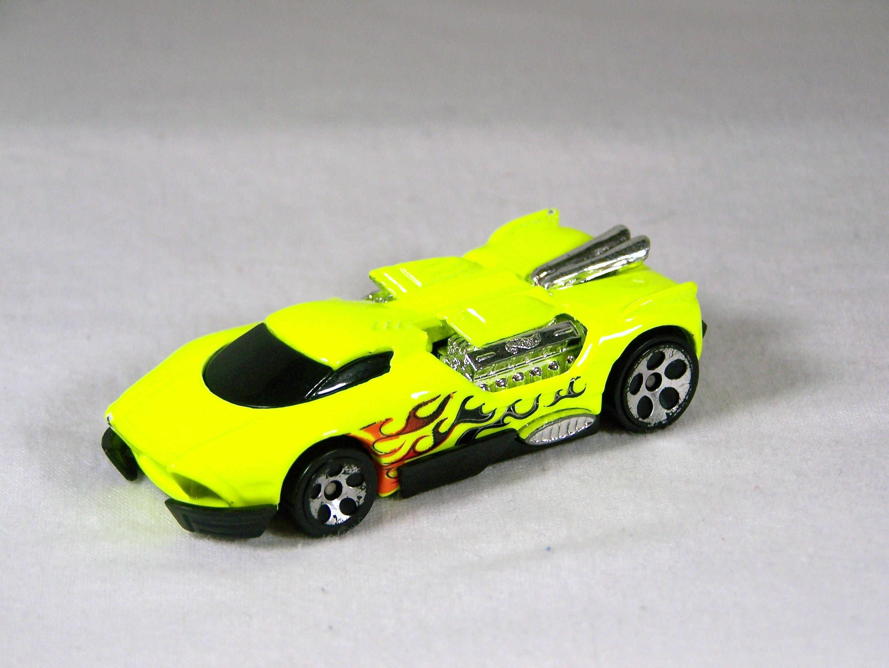 L01-233 .. Maelstrom